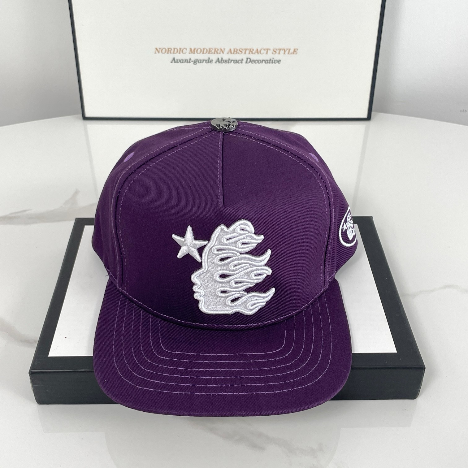 Embroidery logo casual sports baseball purple color cap