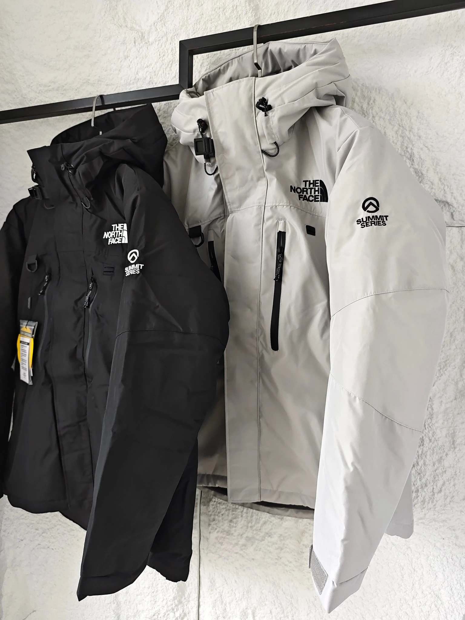 The North Face Himalaya mountain climbing down jacket 2 colors