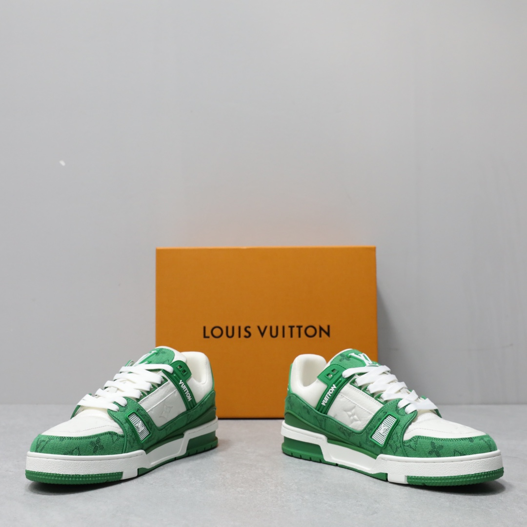 2024 LV Trainer Low Green and White Color