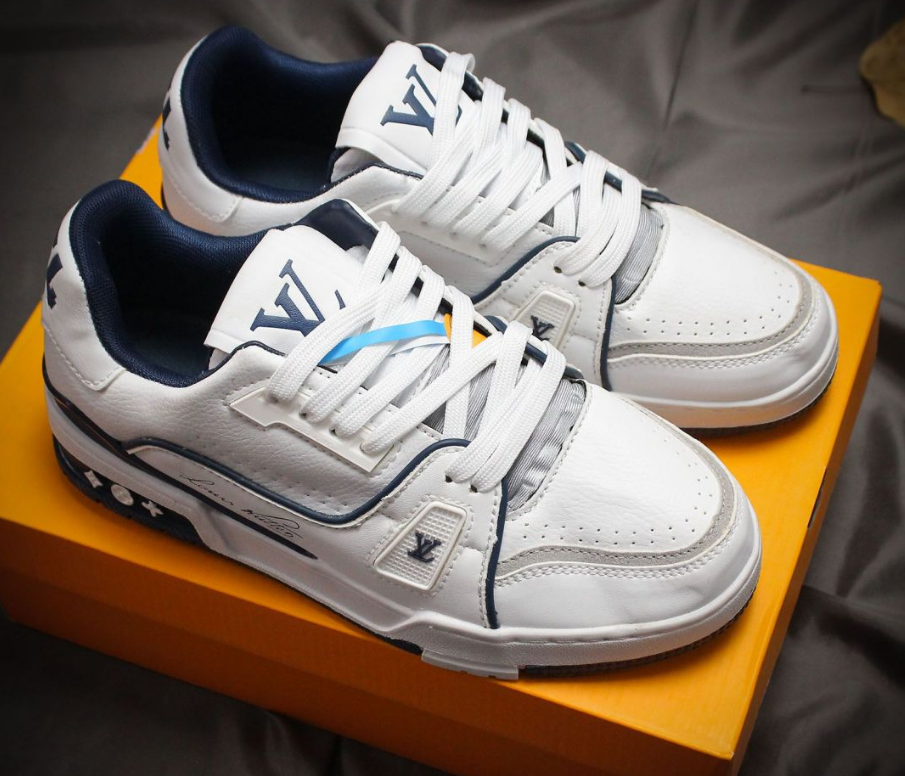 2024 LV Skate Trainer Sneaker Low Signature Navy Blue X White Color