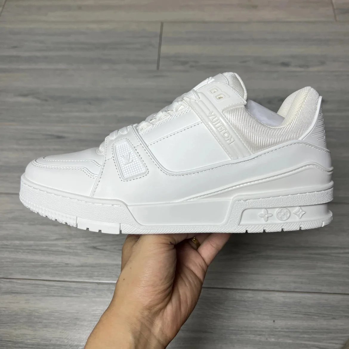 LV Trainer Shoes Pure White Color