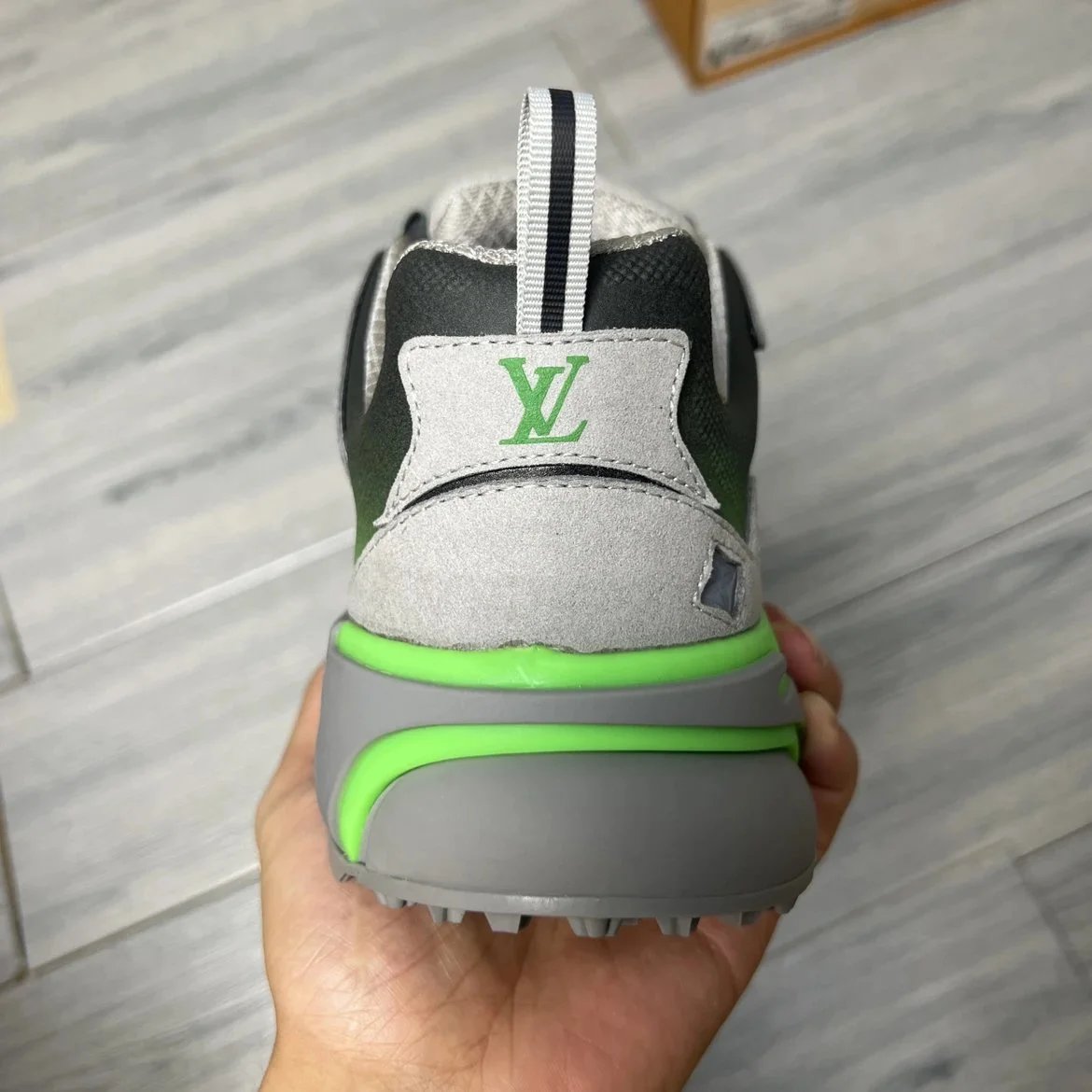 LV Runner Tatic Green & Grey Color