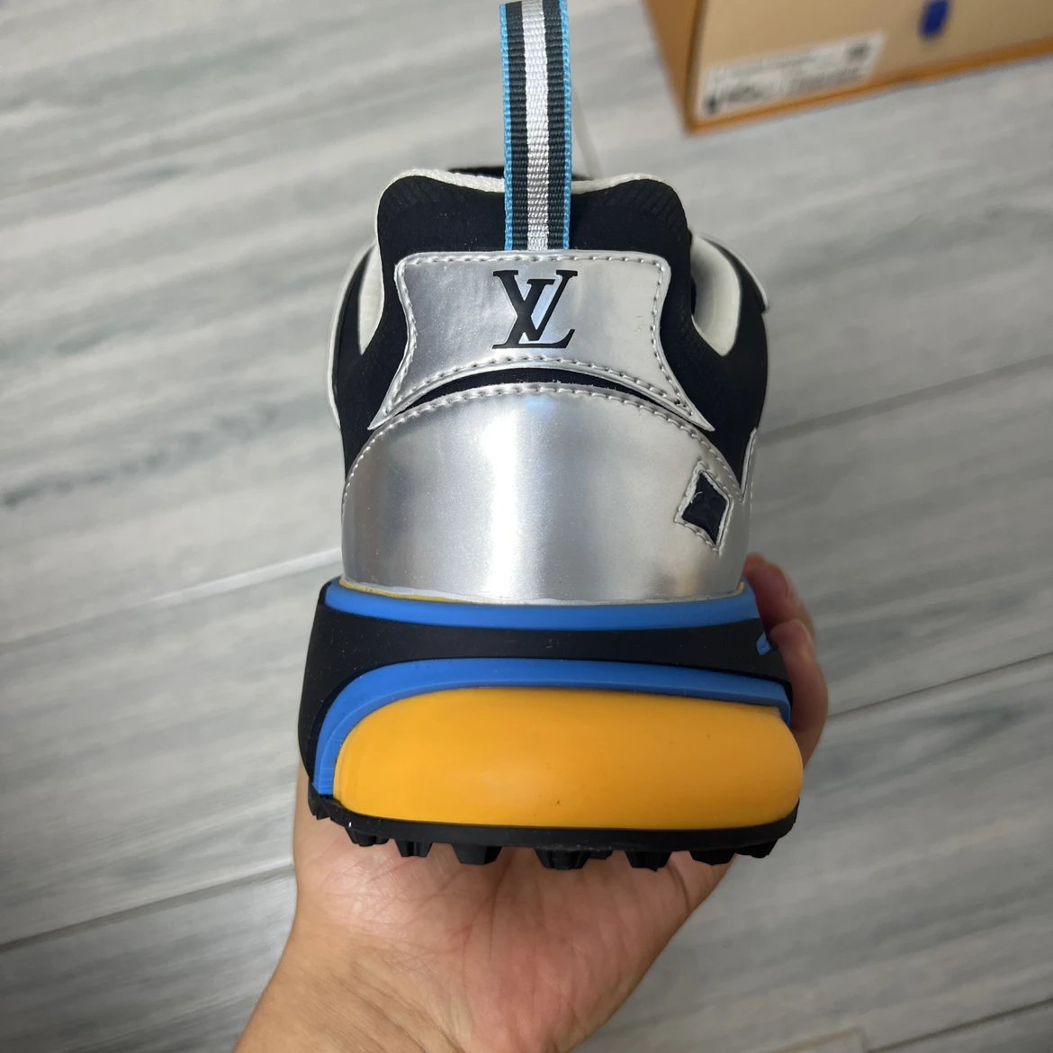 LV Runner Tatic Silver & Yellow