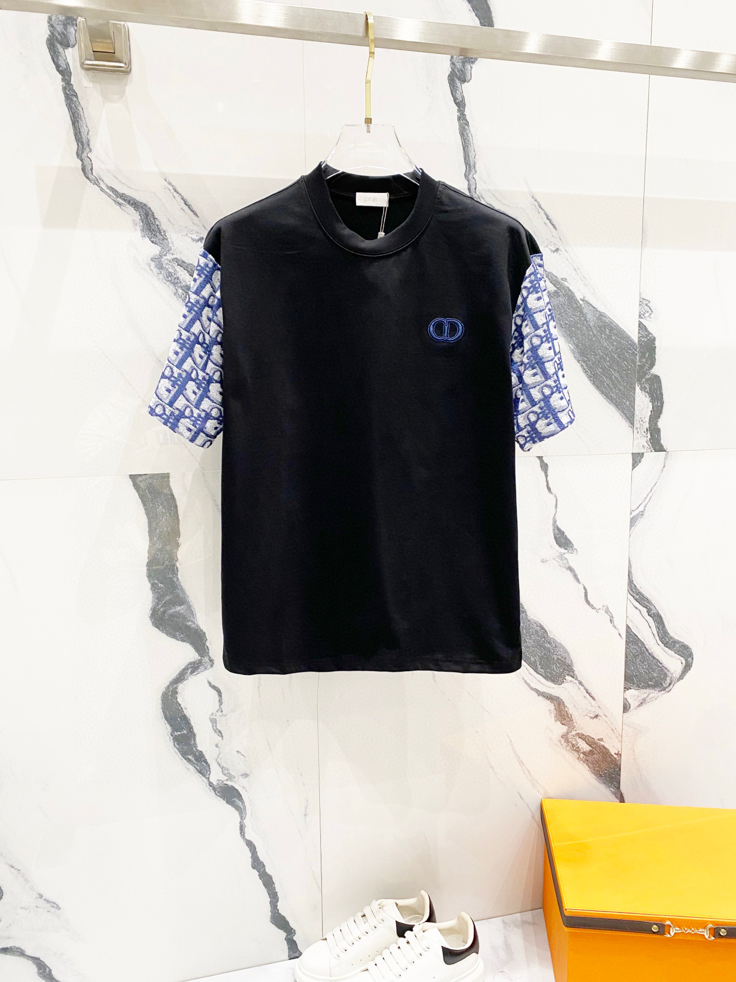 Dior Embroidery Sleeve Tee 2 Colors