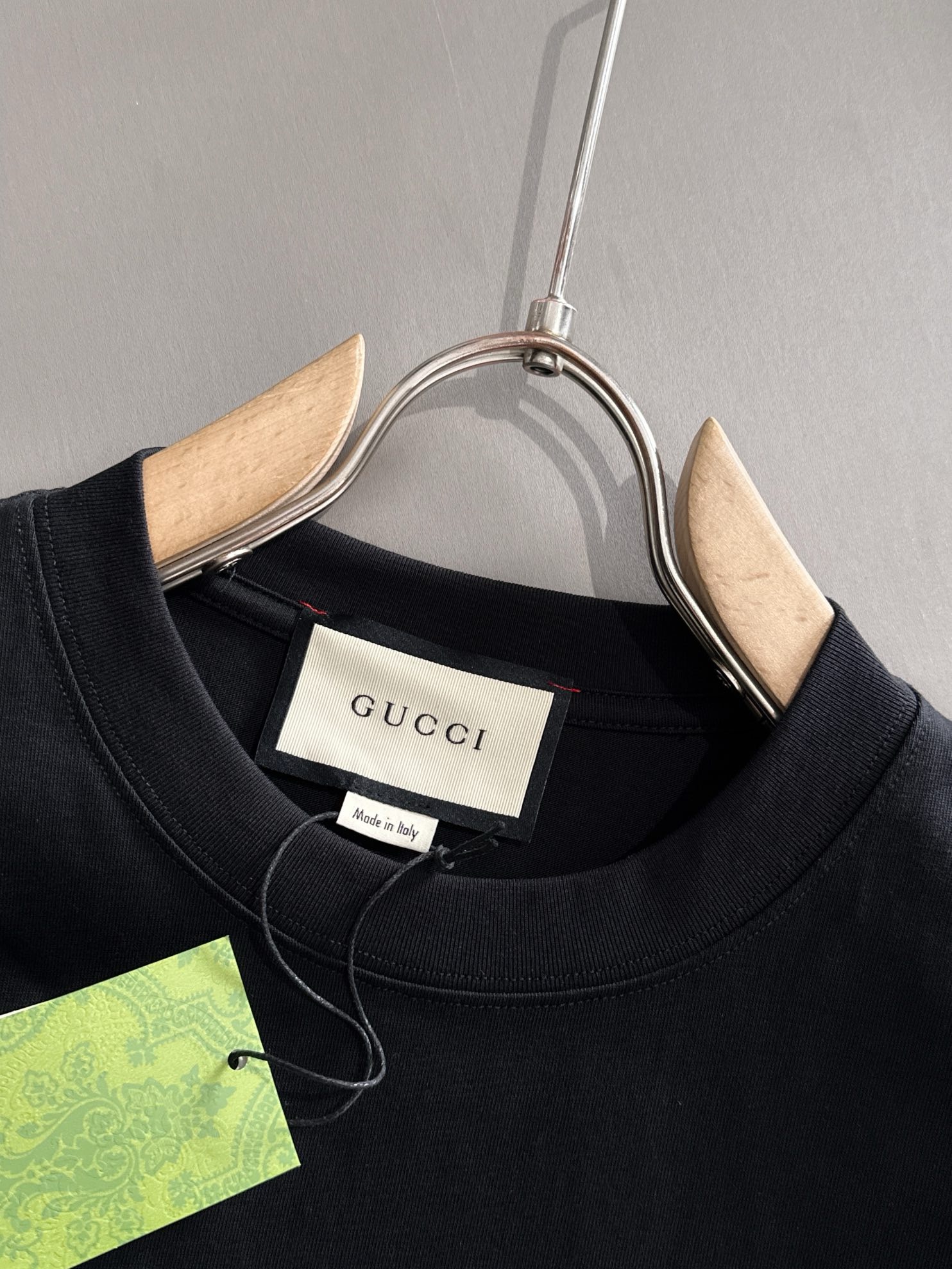 gucci 2025  black logo tee
