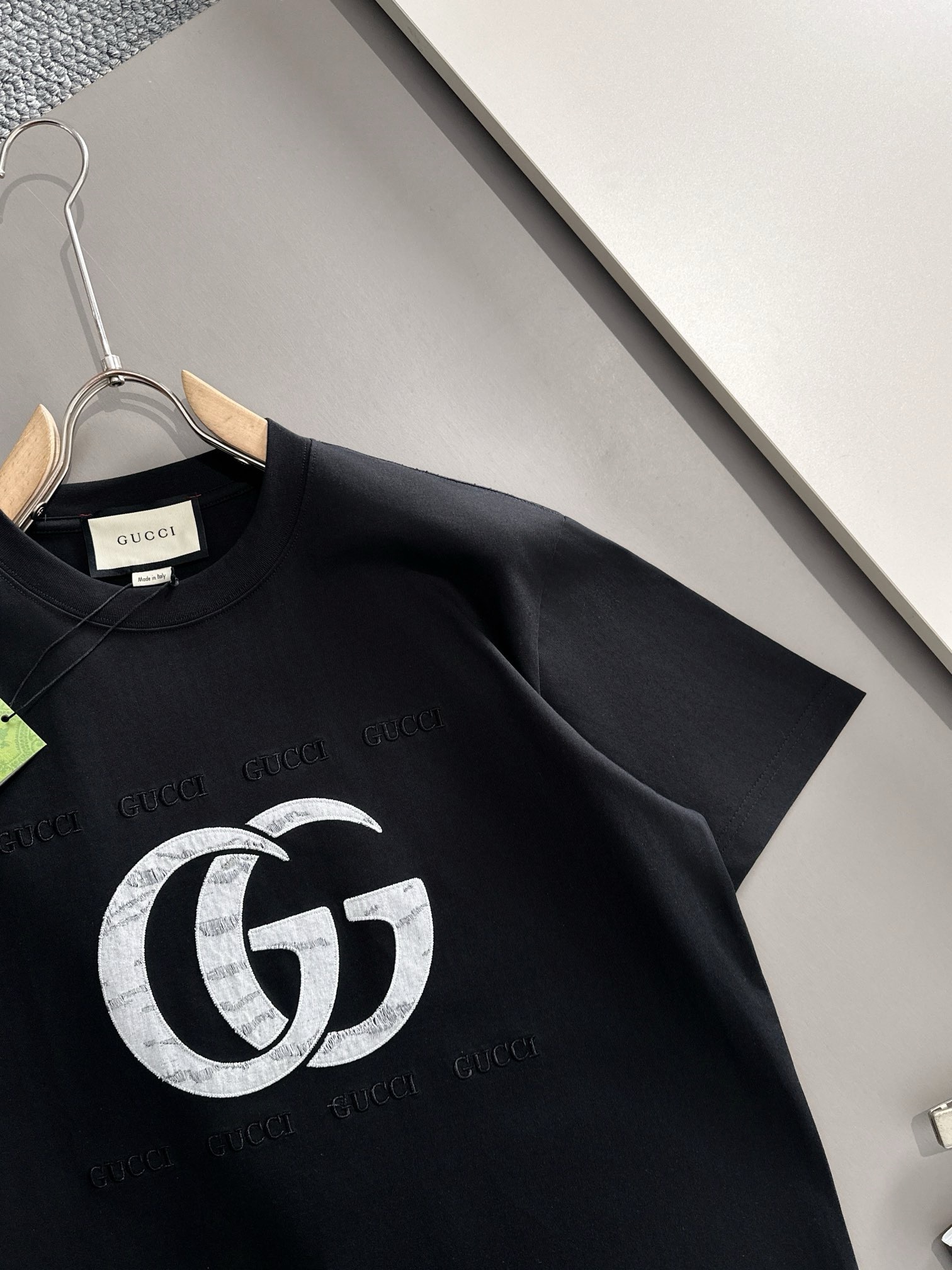 gucci 2025  black logo tee