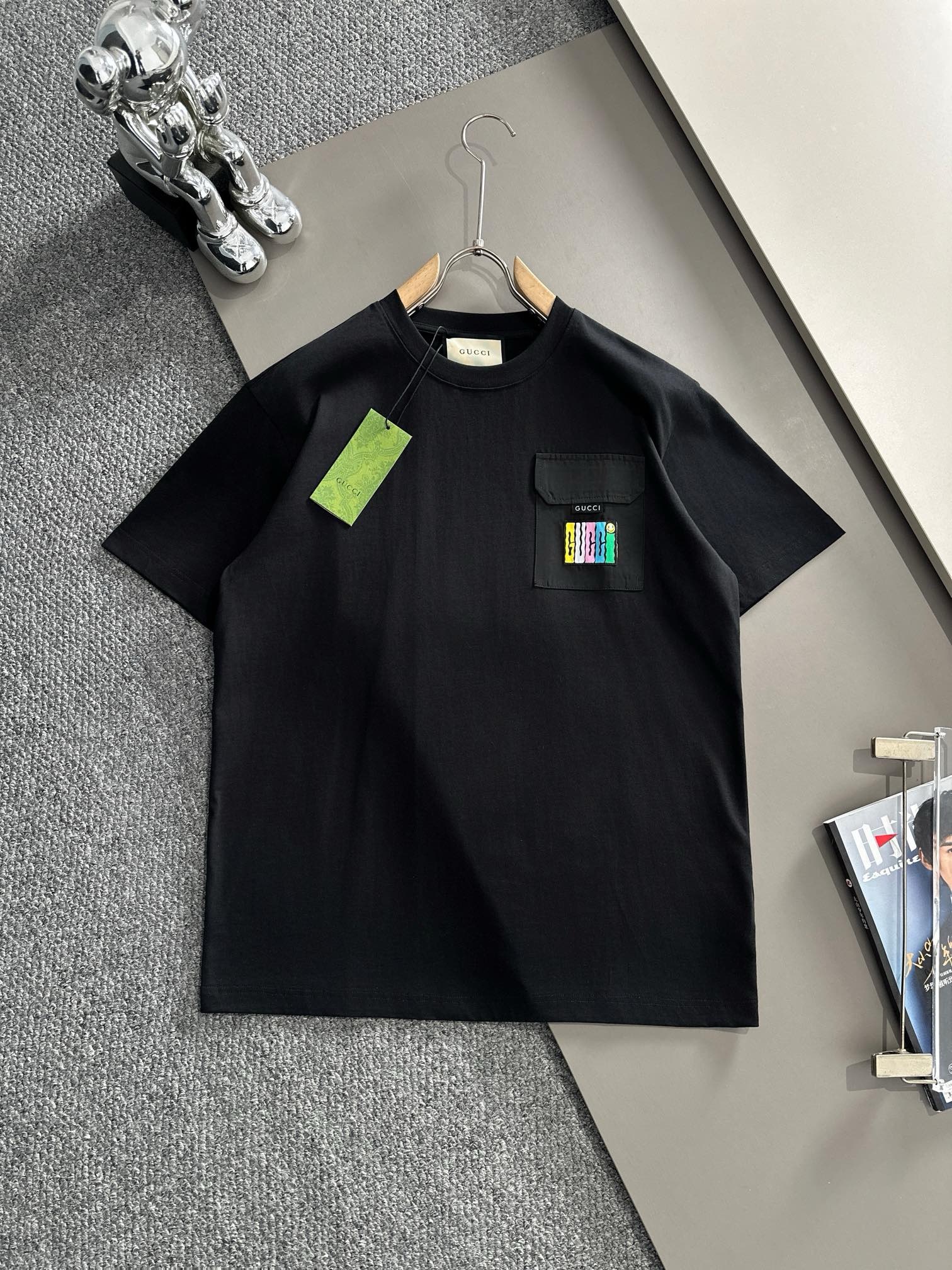 gucci classic checkered patchwork cream and black tee