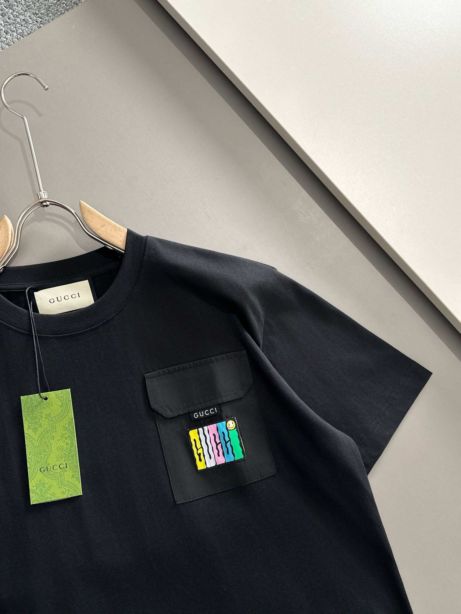 gucci classic checkered patchwork cream and black tee