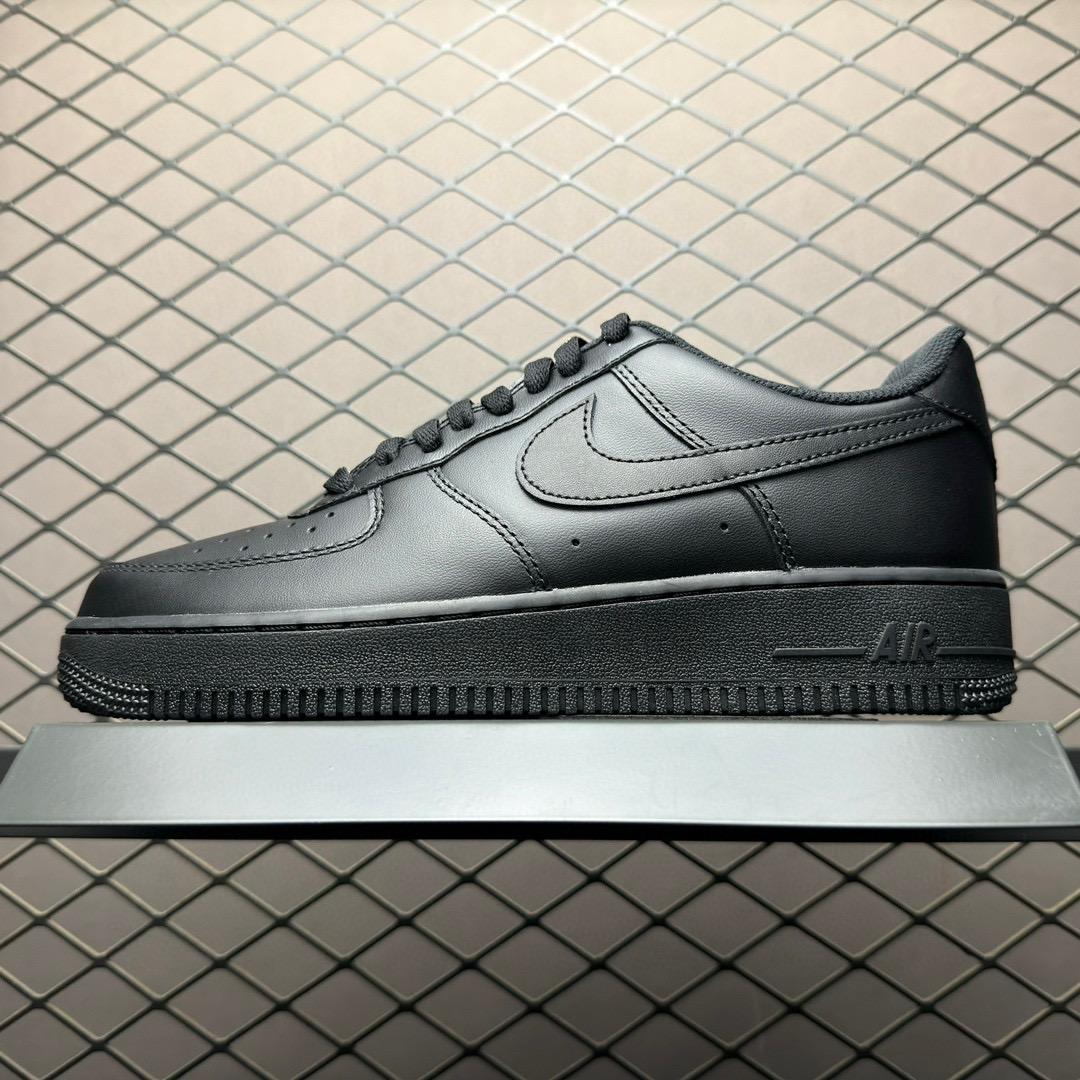 Air Force 1 All Black Color