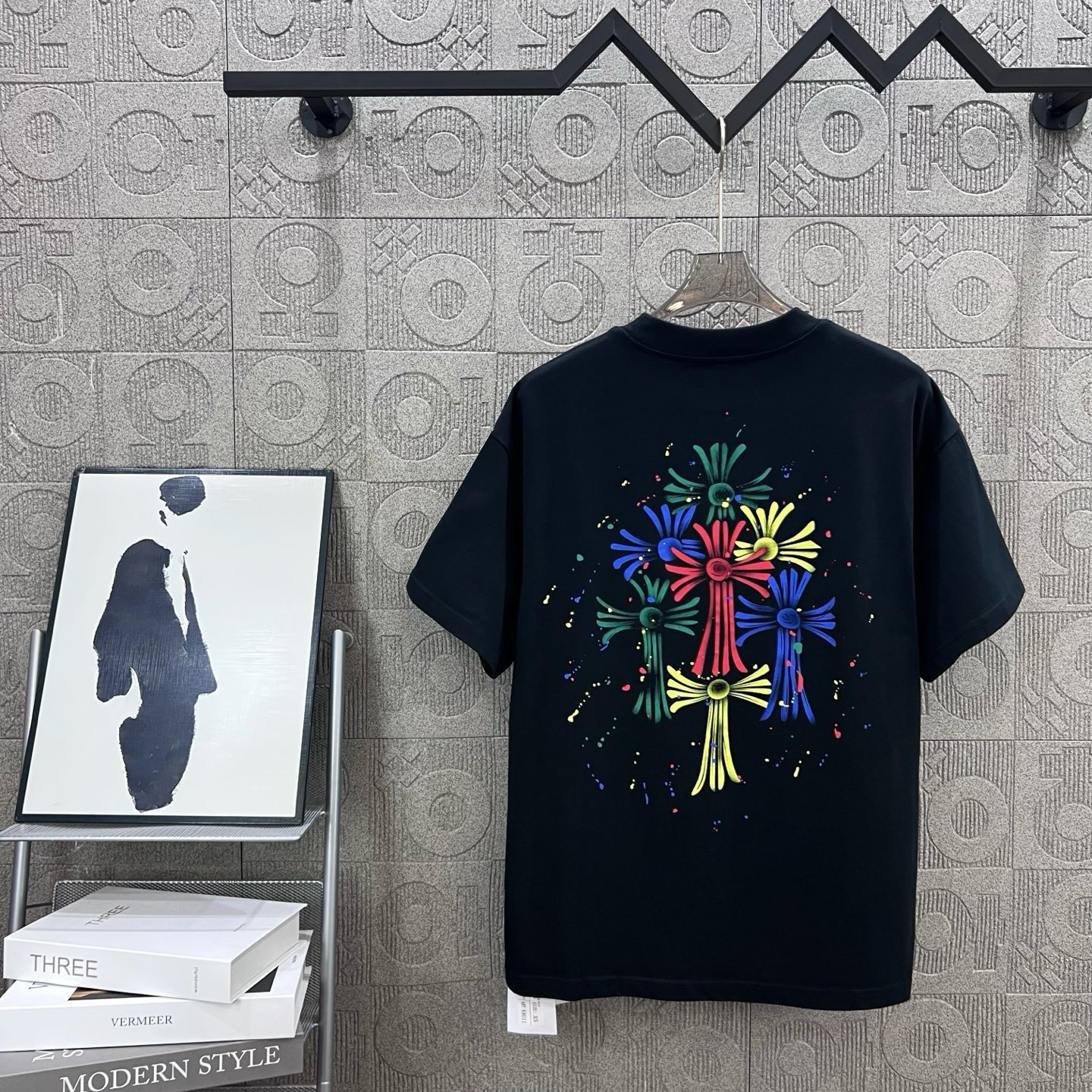Chrome heart multicolorful print black and white tee