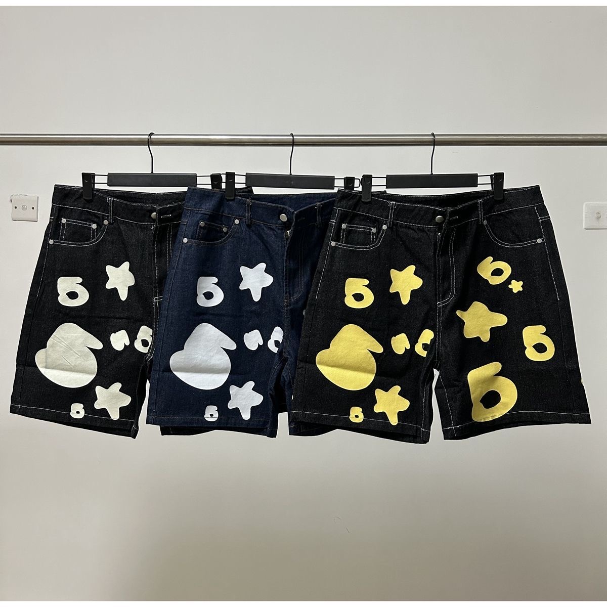 Sp5der trendy star print high street shorts