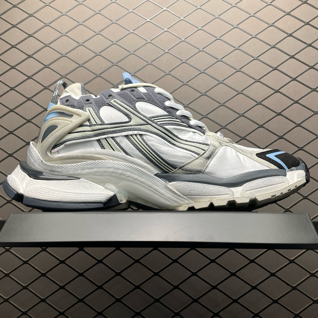 Balenciaga runner broken design shoes