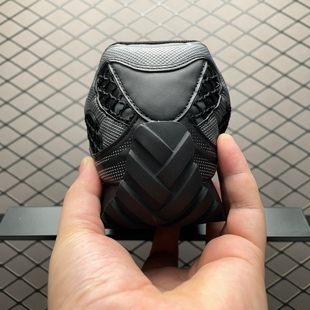 Bottega Veneta Orbit Runner Black Shoes
