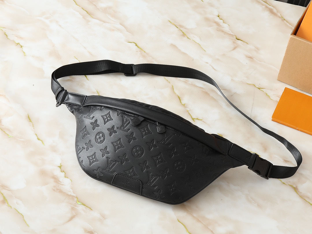LV Discovery Embossing Full Logo Waist Bag Black