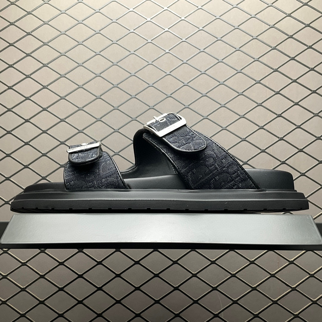 Dior Aqua Summer Sneaker Black