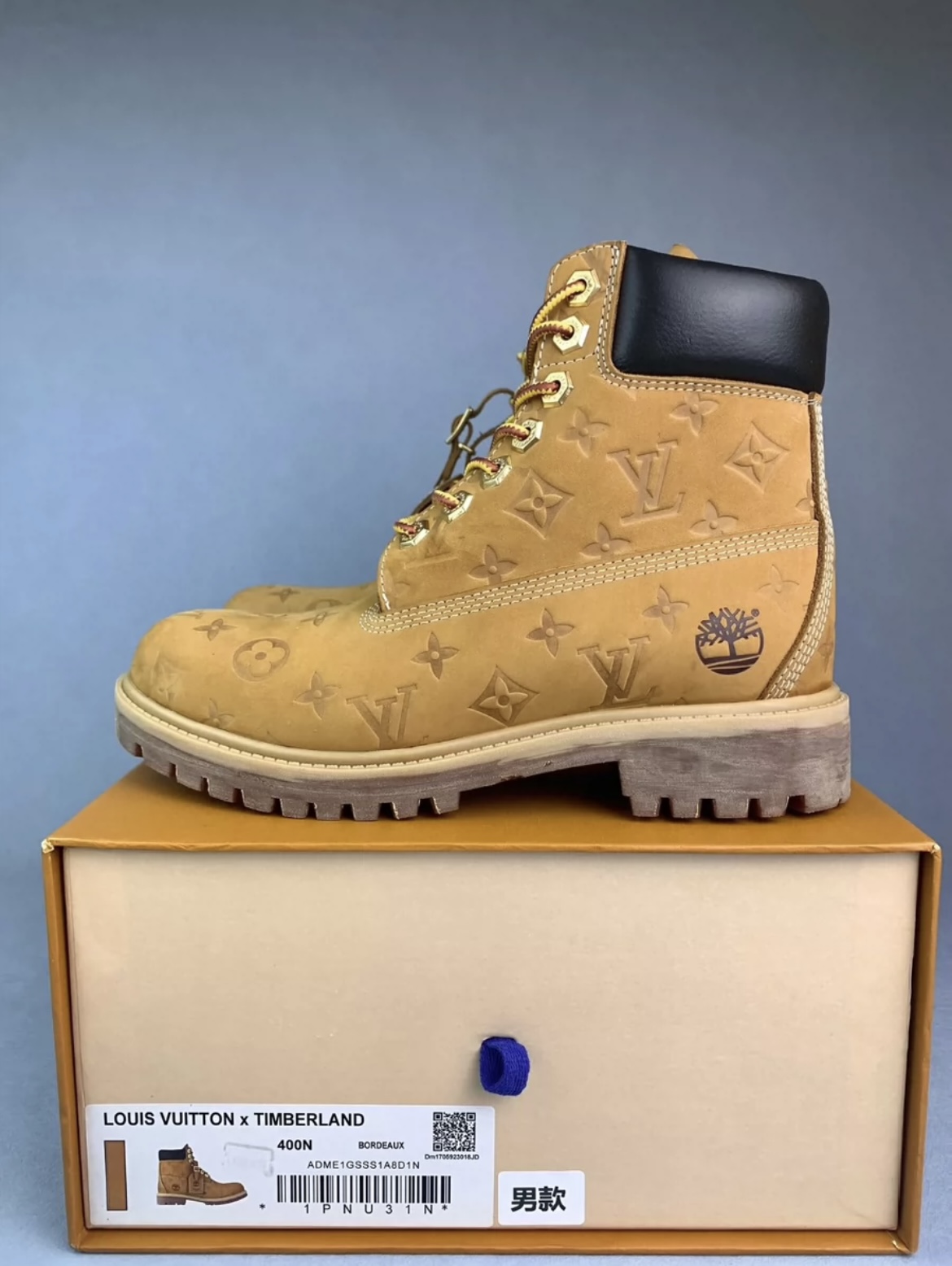 LV & Timberland 6-ln Ankle Boot Brown Color