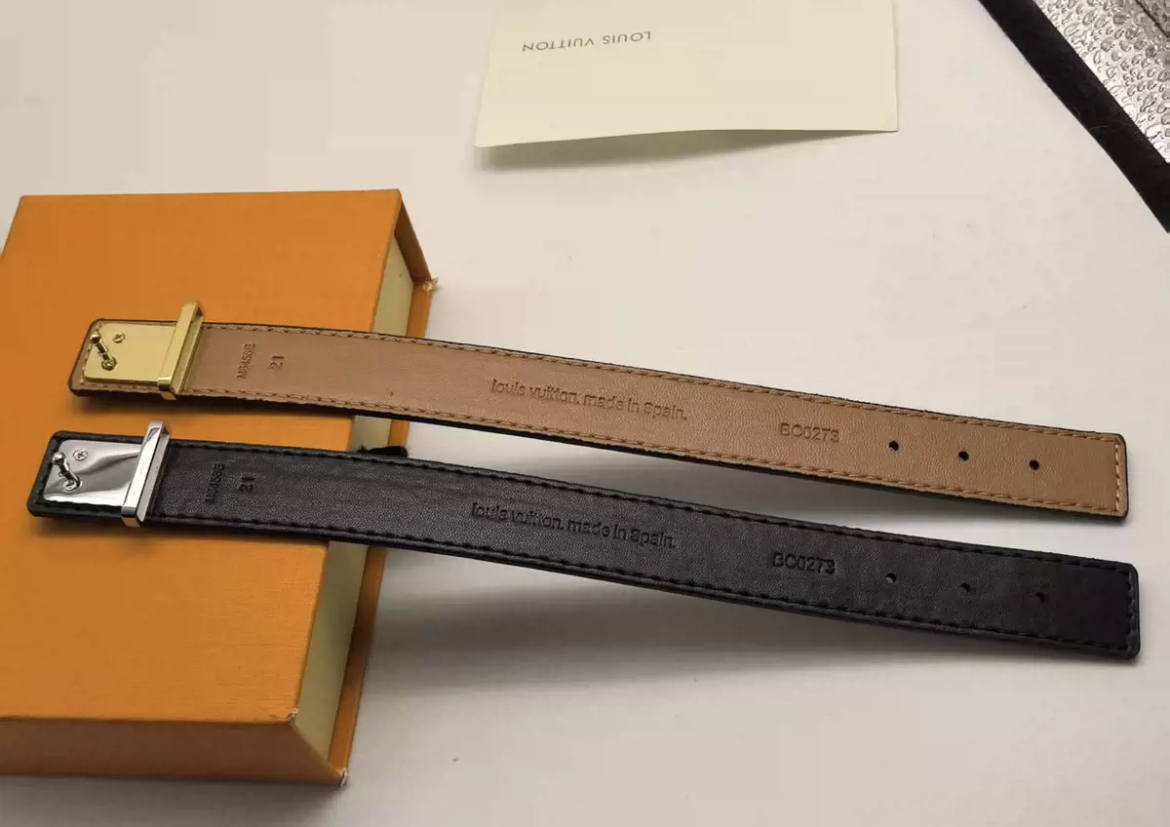 LV Leather Bracelet 2 Colors