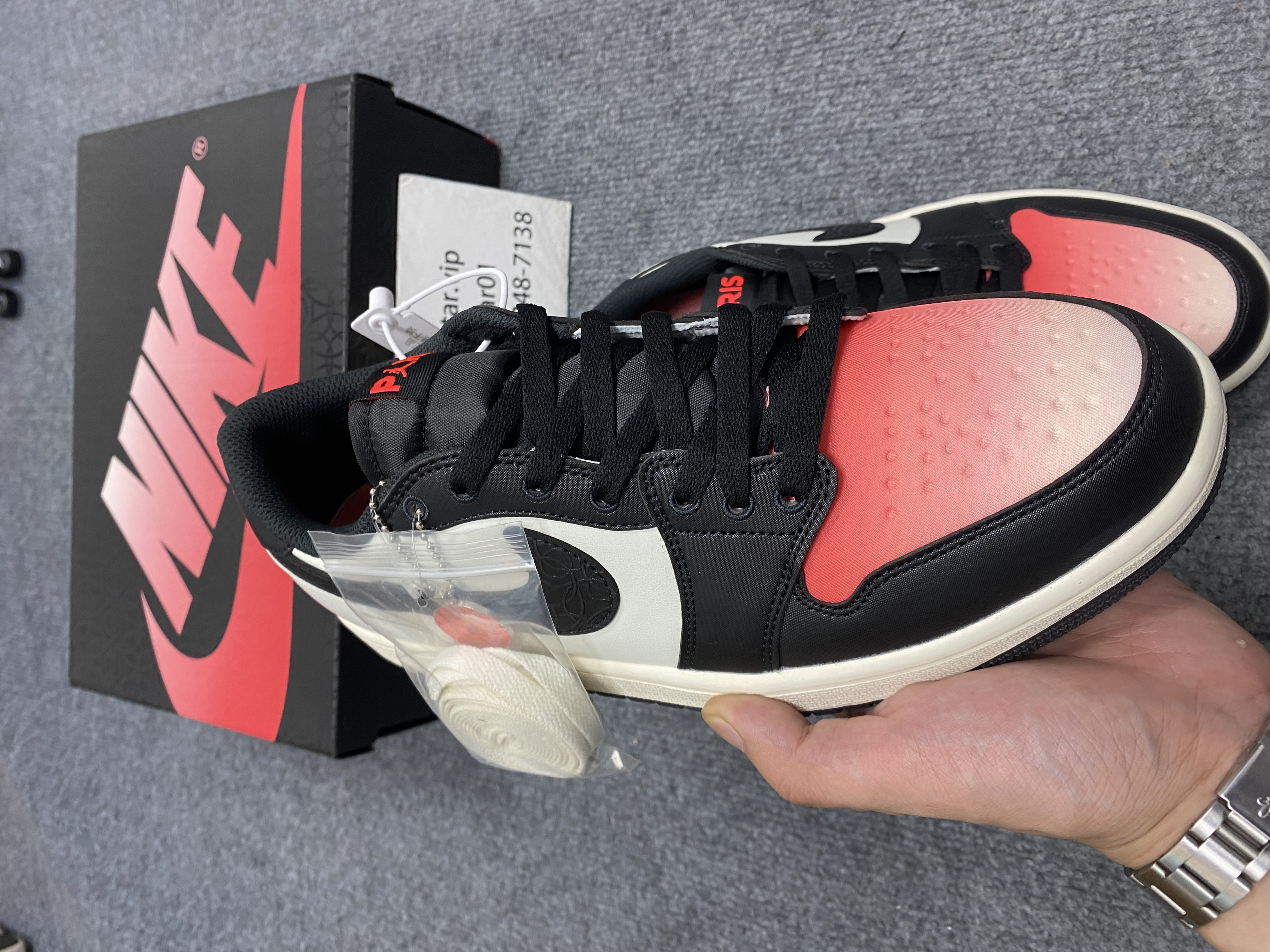 PSG & Air Jordan 1 Sneaker