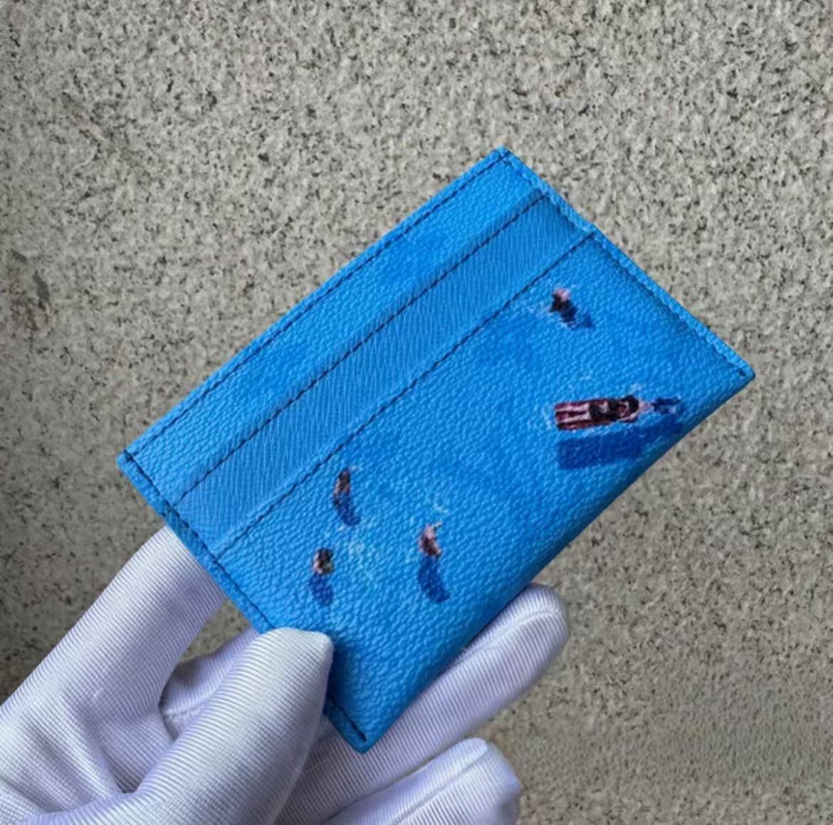 1:1 LV card holder