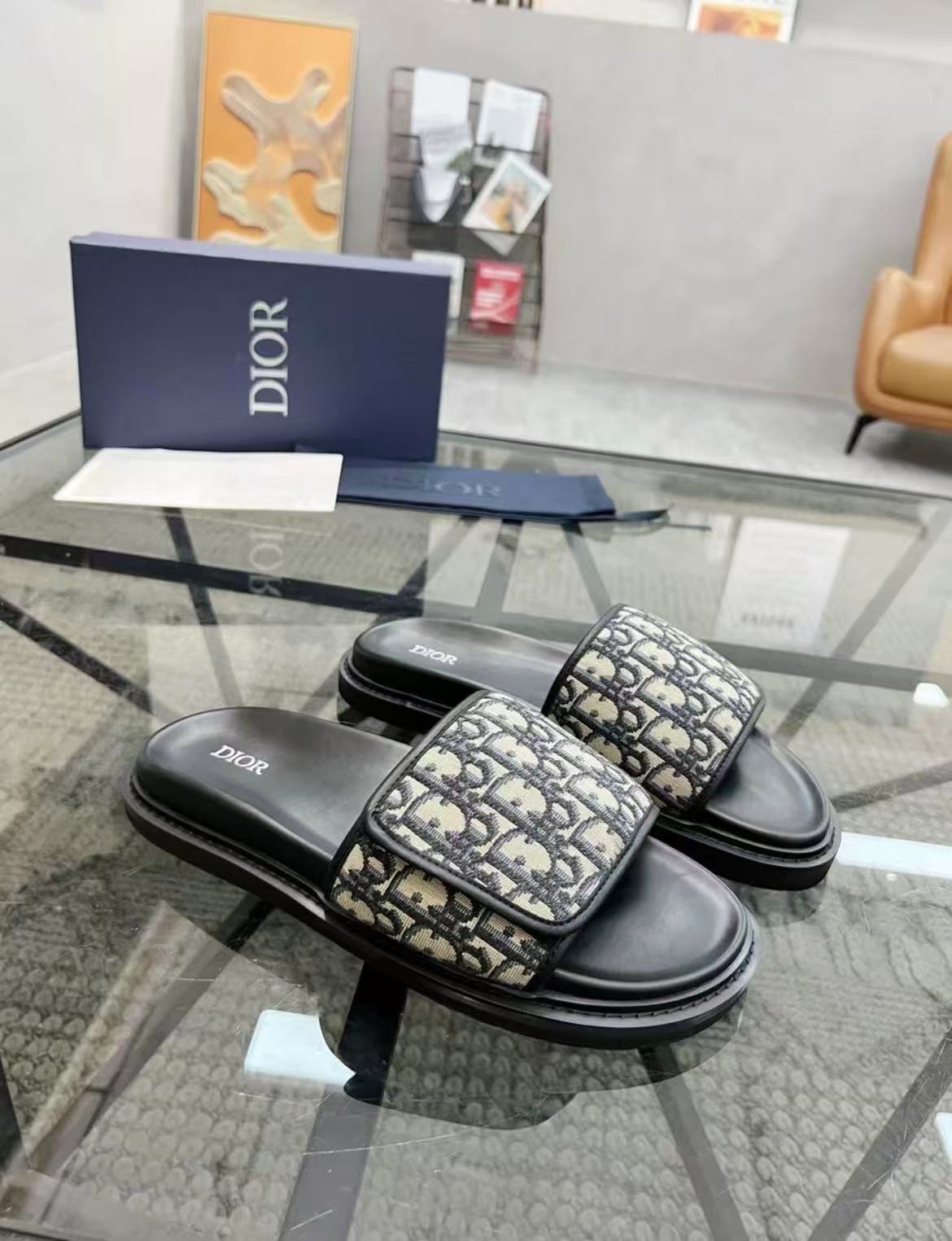 Dior slippers