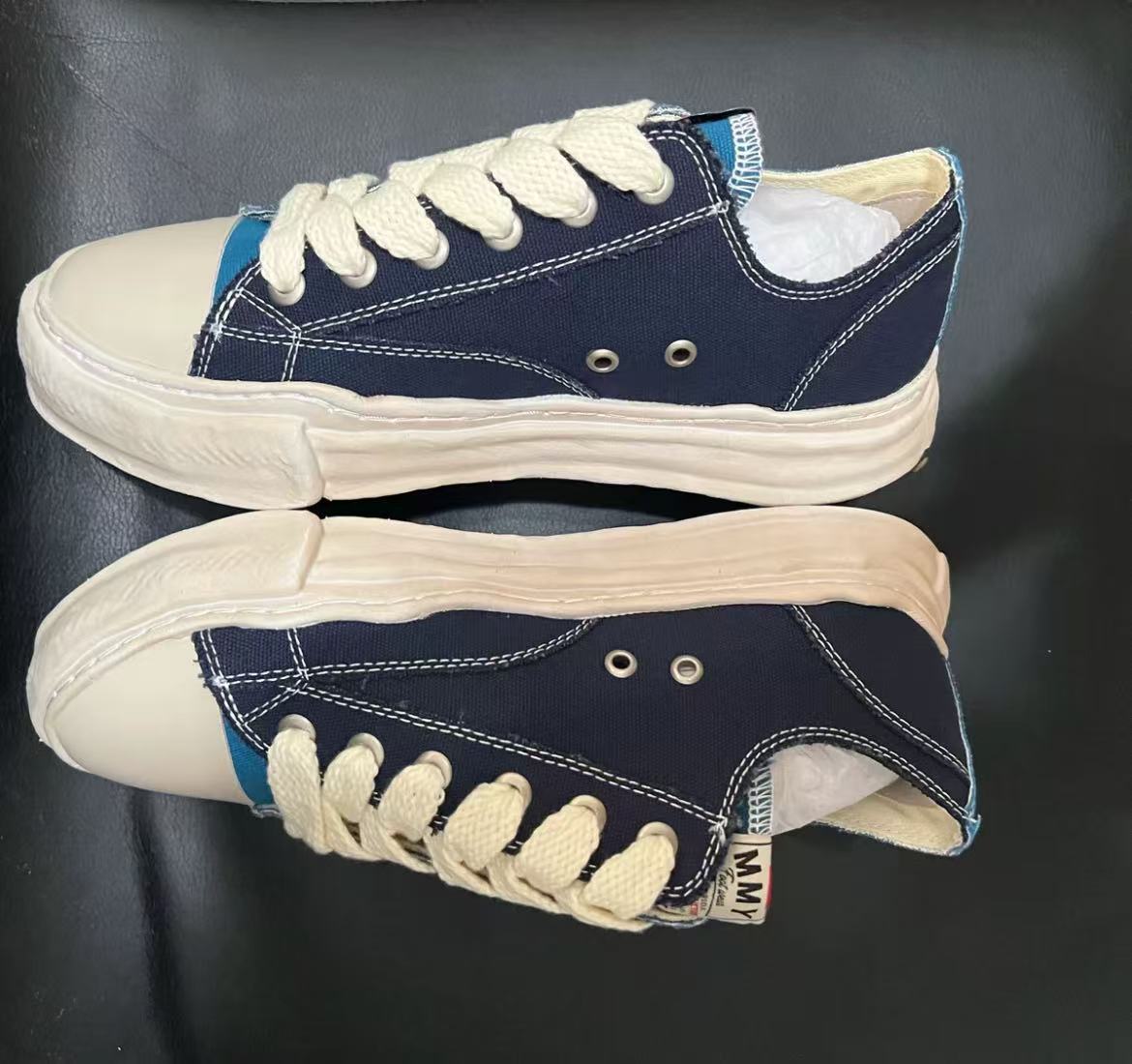 Maison MIHARA YASUHIRO color-blocked shoes