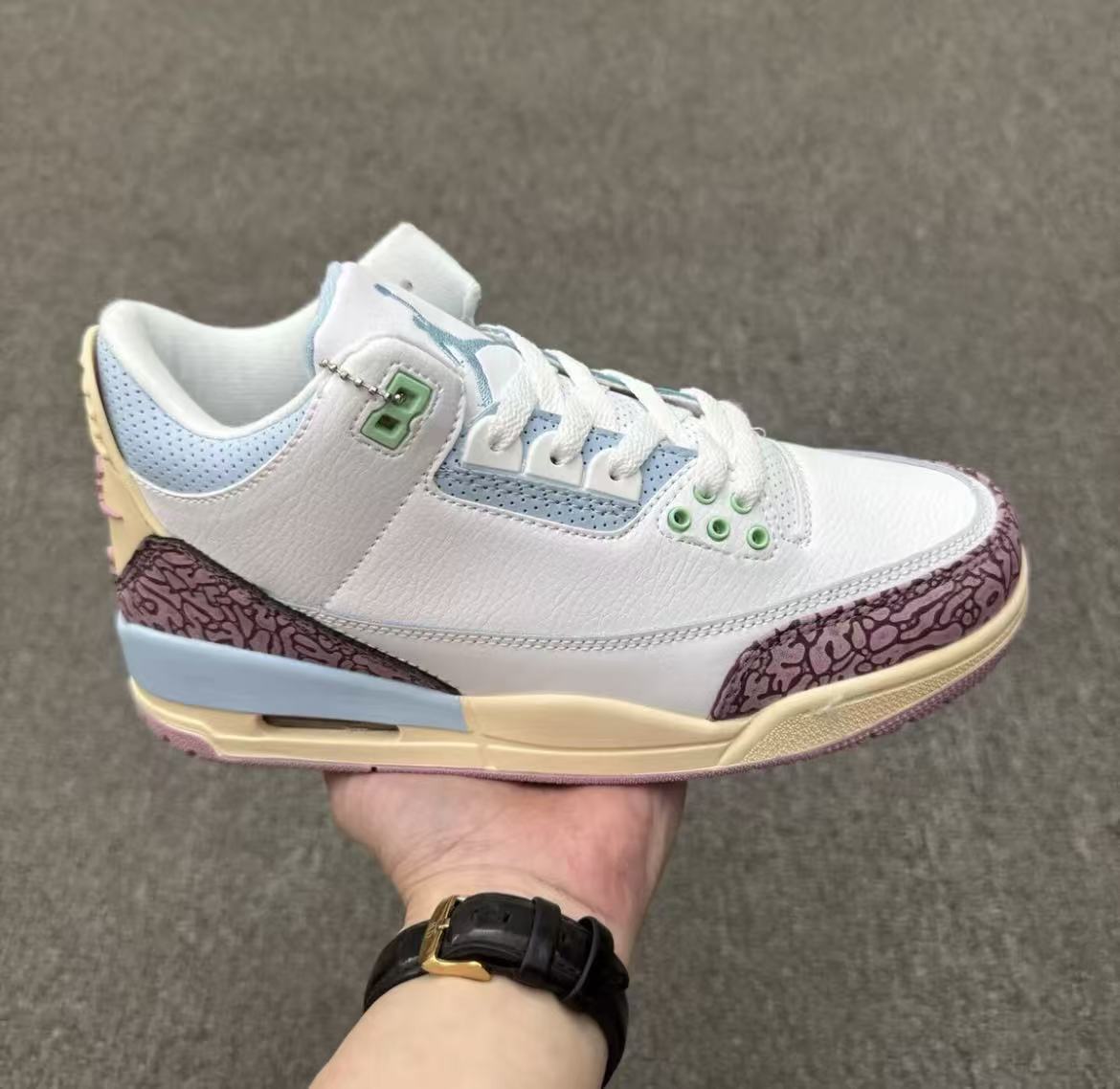 Air Jordan 3 Retro OG "Spring Is In The Air"
