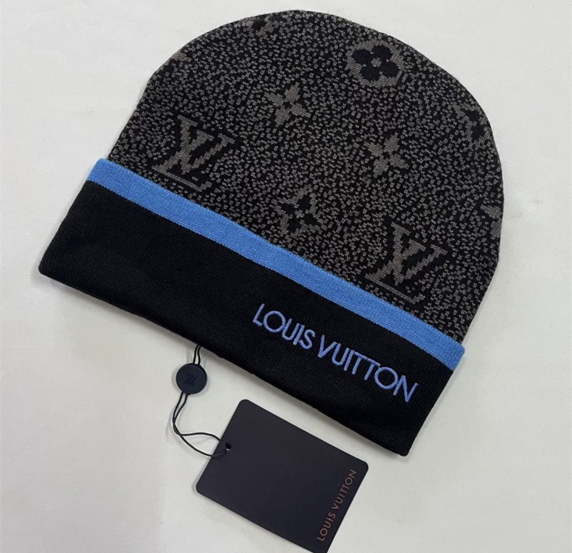 LV Beanie 4 Colors