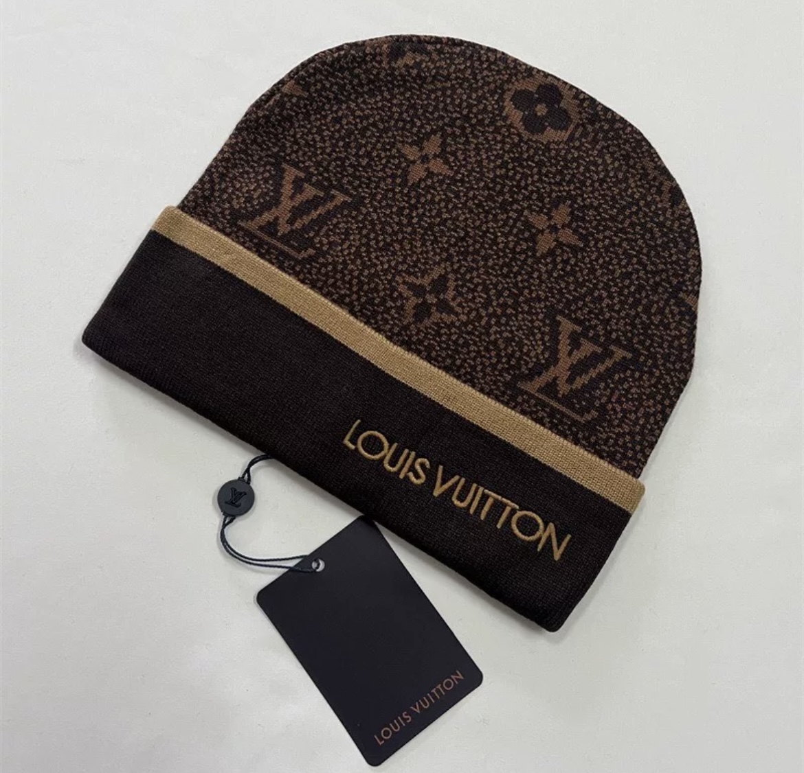 LV Beanie 4 Colors